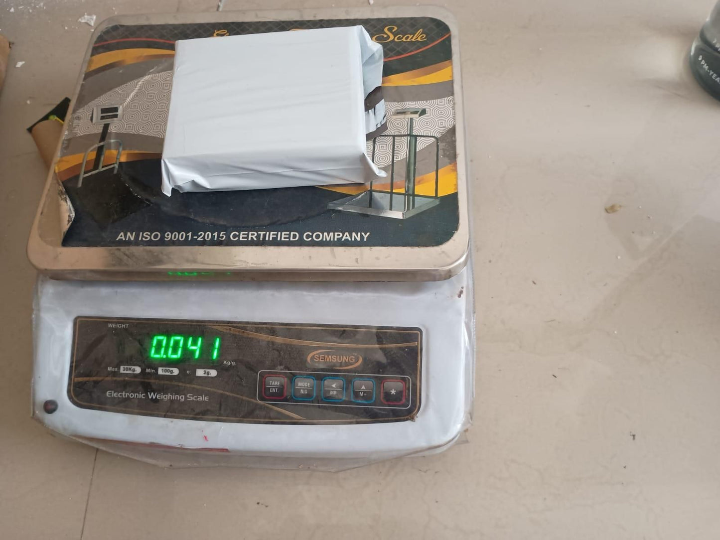 Stainless Steel Eyebrow Shaping Cut Scissors Comb Hair Remover